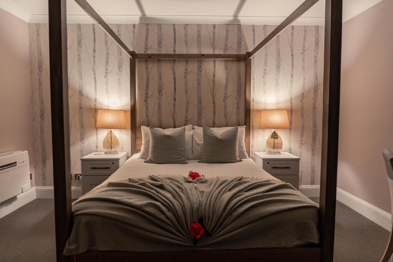 Le Pommier Hotel Castel Екстериор снимка