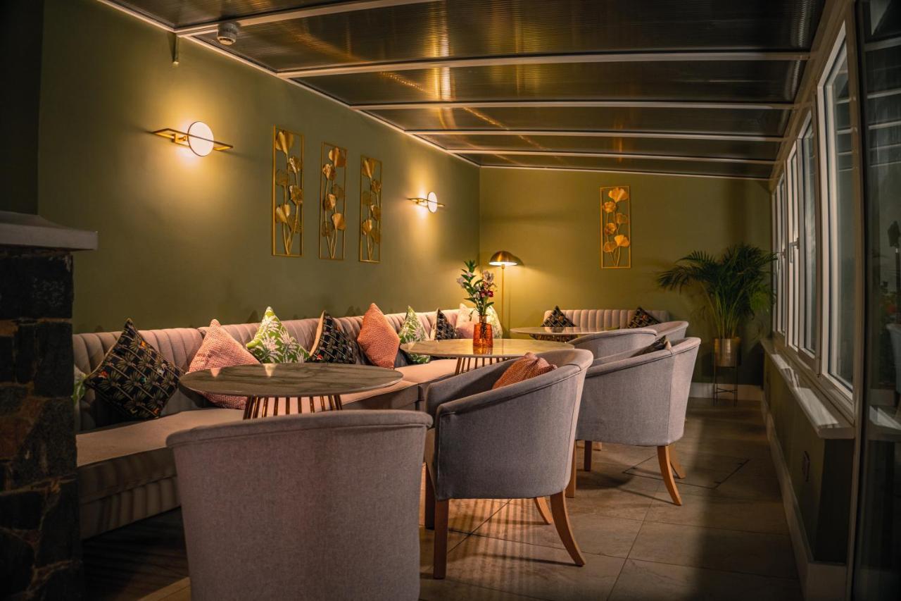 Le Pommier Hotel Castel Екстериор снимка