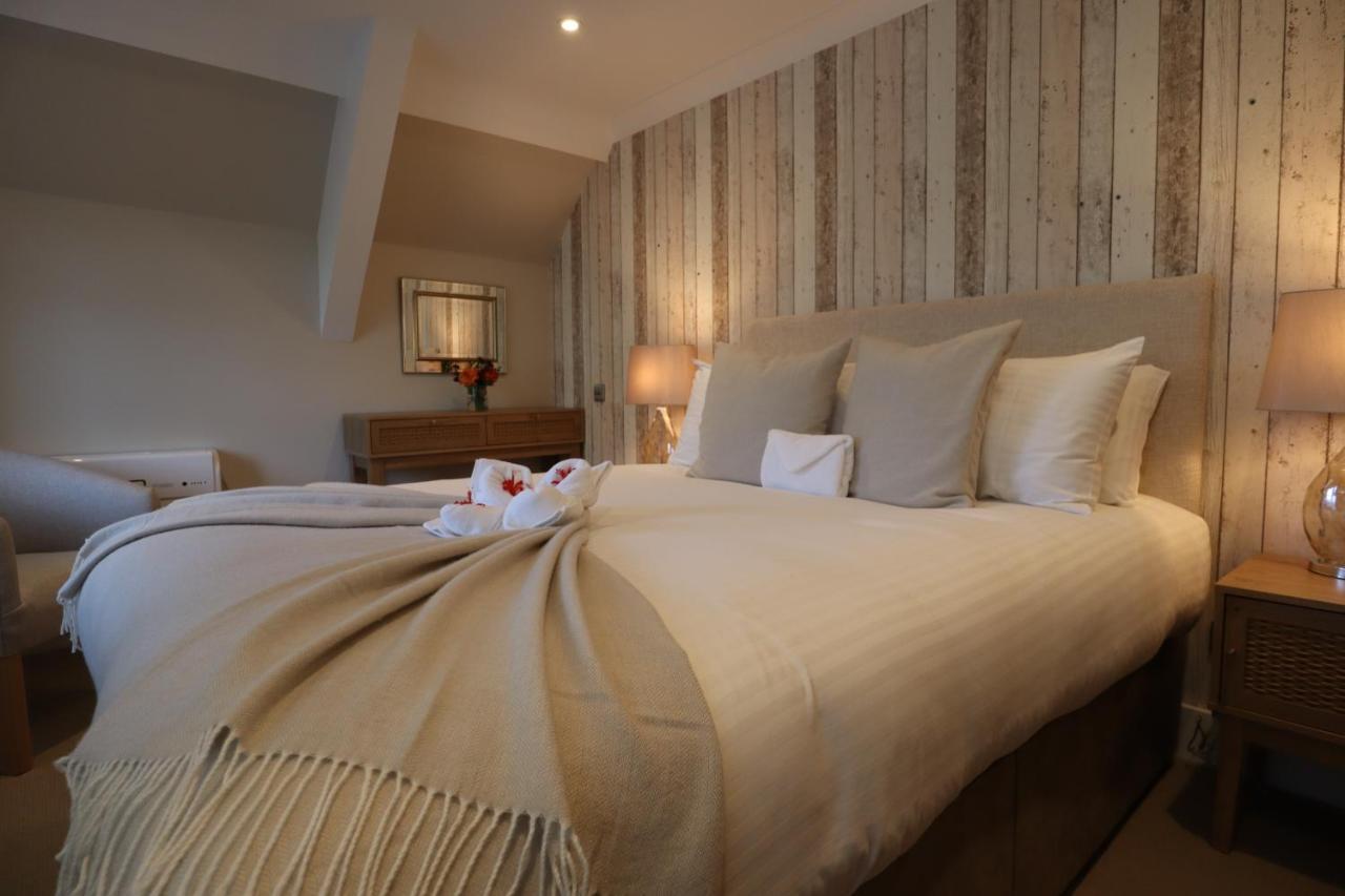 Le Pommier Hotel Castel Екстериор снимка
