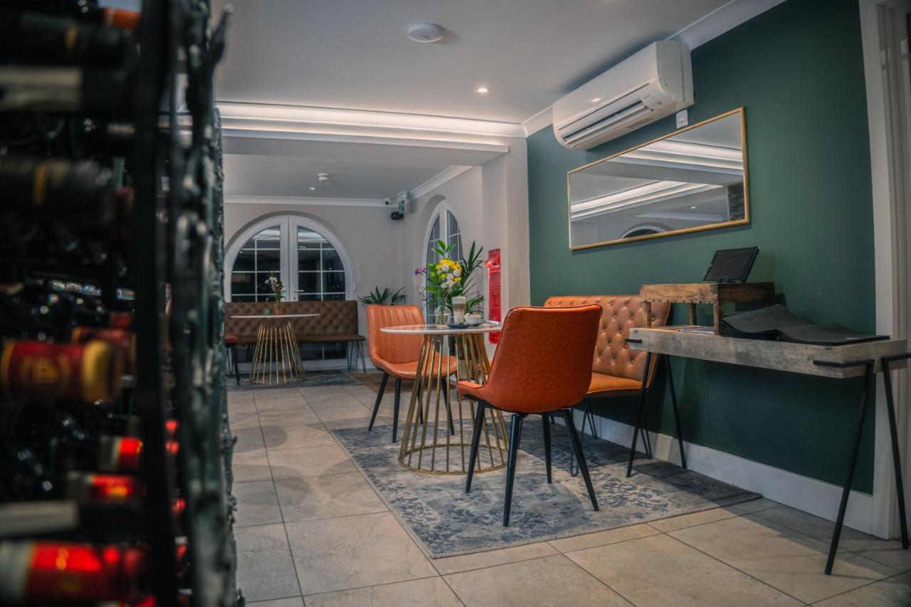 Le Pommier Hotel Castel Екстериор снимка