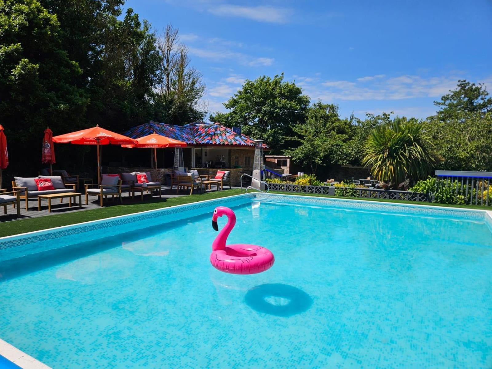 Le Pommier Hotel Castel Екстериор снимка